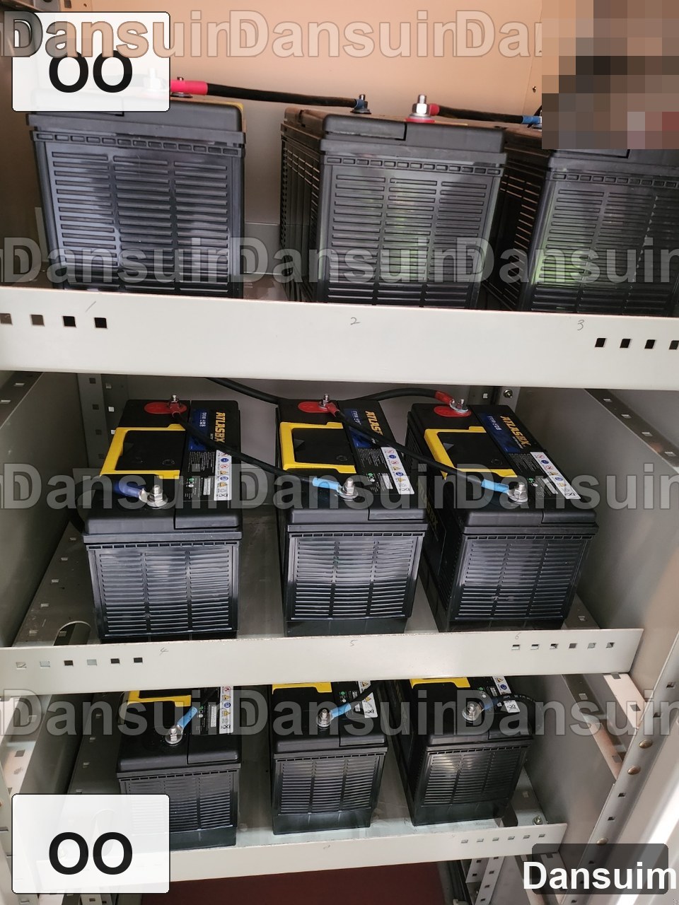 OO 현장 산업용 배터리 교체 사례 9 (KB200_36EA,ITX100_18EA,ITX80D_9EA,ITX50_36EA,ITX40_32EA) | UPS 배터리 설치
